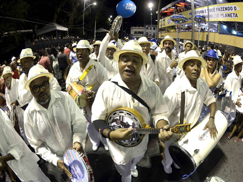 Blocos e entidades agitam noite do samba nesta quinta (28)