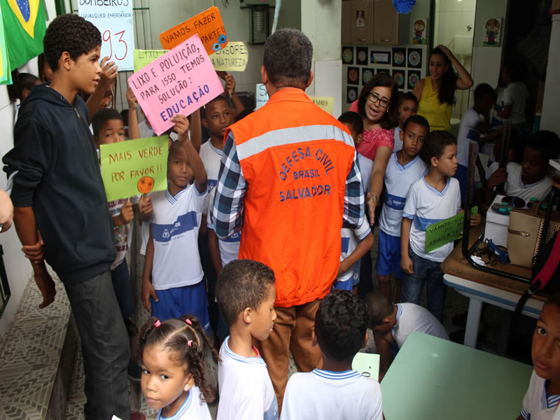 Defesa Civil leva ações de prevenção para 30 escolas de Salvador 