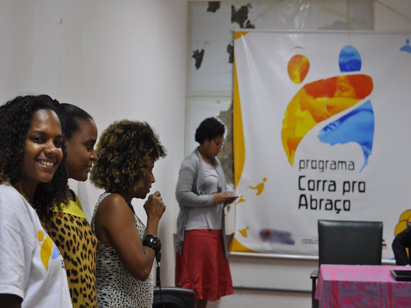 Prêmio que incentiva jovens da periferia de Salvador tem inscrição até quarta (15)