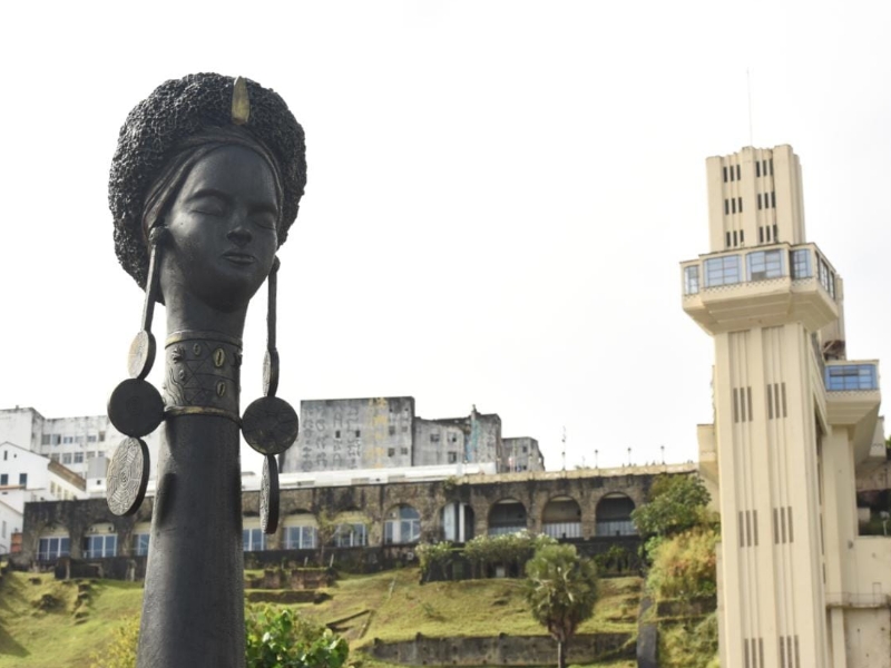 Prefeitura inaugura primeiro monumento dedicado a Maria Felipa