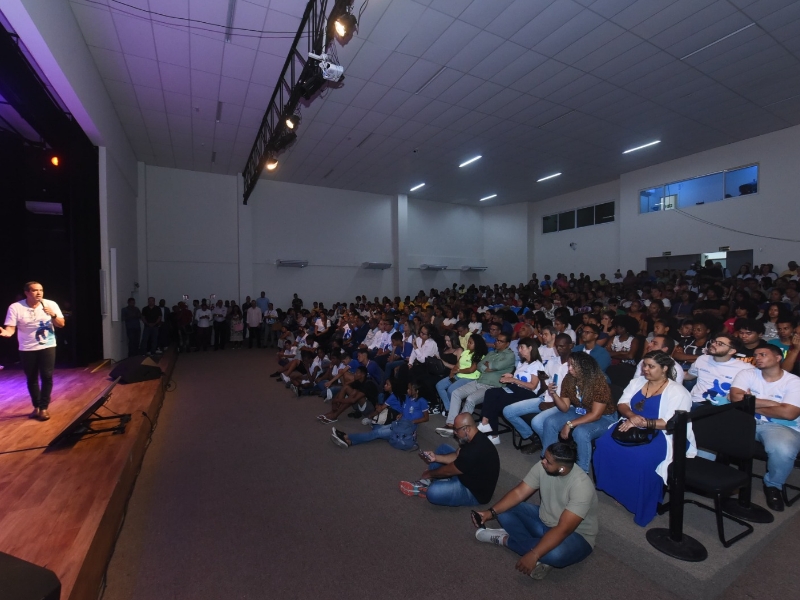 Prefeitura lança Geração SSA, programa que vai formar 6 mil jovens de Salvador em carreiras do futuro