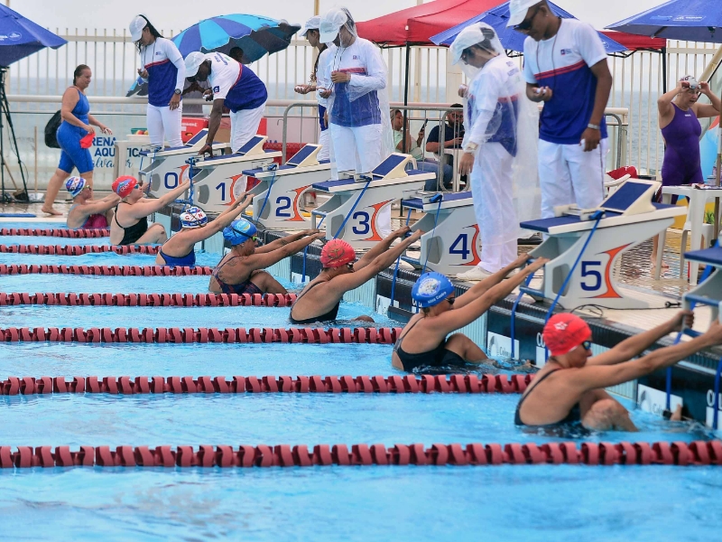 Prefeitura inicia inscrições para aulas gratuitas de natação e hidroginástica na Arena Aquática