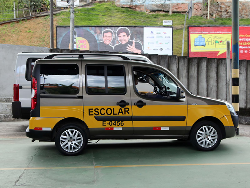 Motoristas de transporte escolar receberão benefício do Salvador por Todos