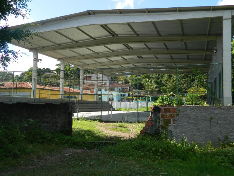Abandono continua na Escola Municipal Fernando Presídio em Tubarão