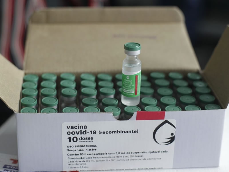 Bahia recebe lote com 119.500 doses da vacina de Oxford