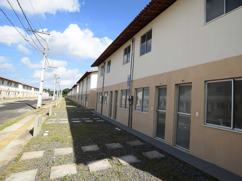 Prefeitura entrega moradias de residencial em São Tomé de Paripe