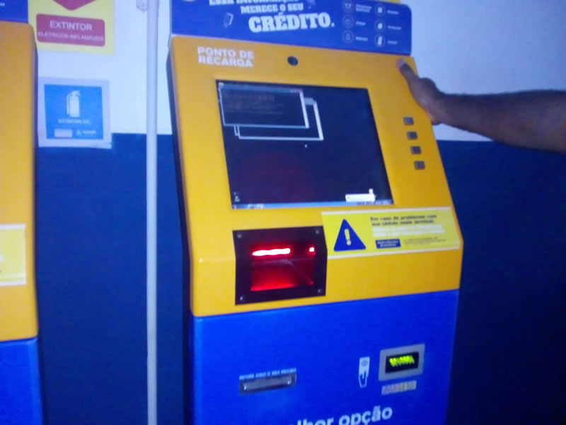 Problemas nas máquinas de Salvador Card na Prefeitura-Bairro do Subúrbio