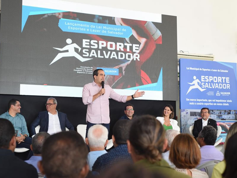 Salvador terá Bolsa Atleta de até R$ 2 mil e parceria com o Bahia para gestão de 11 campos em áreas carentes