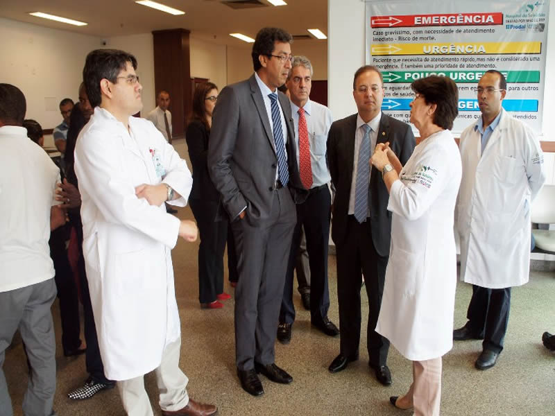 Hospital do Subúrbio recebe visita de secretário de Saúde do MT