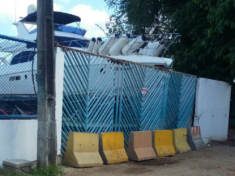 Prefeitura interdita o Salvador Marina por funcionar irregularmente no Lobato