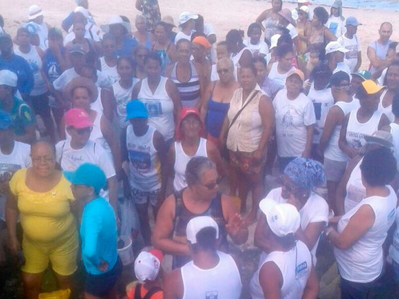 Pescadores protestam por falta de pagamento do seguro-defeso em Paripe