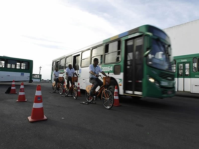 Salvador Vai de Bike treina motoristas de ônibus durante mês da mobilidade